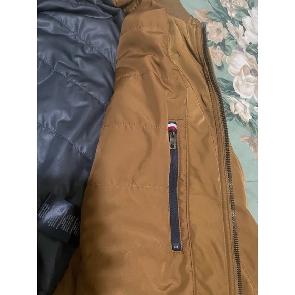 Men’s Tommy Hilfiger Bomber Jacket - Picture 6 of 6